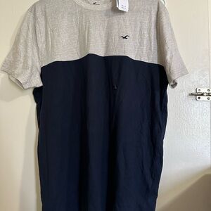 Hollister Men's Gray and Black Short Sleeve Tee size L